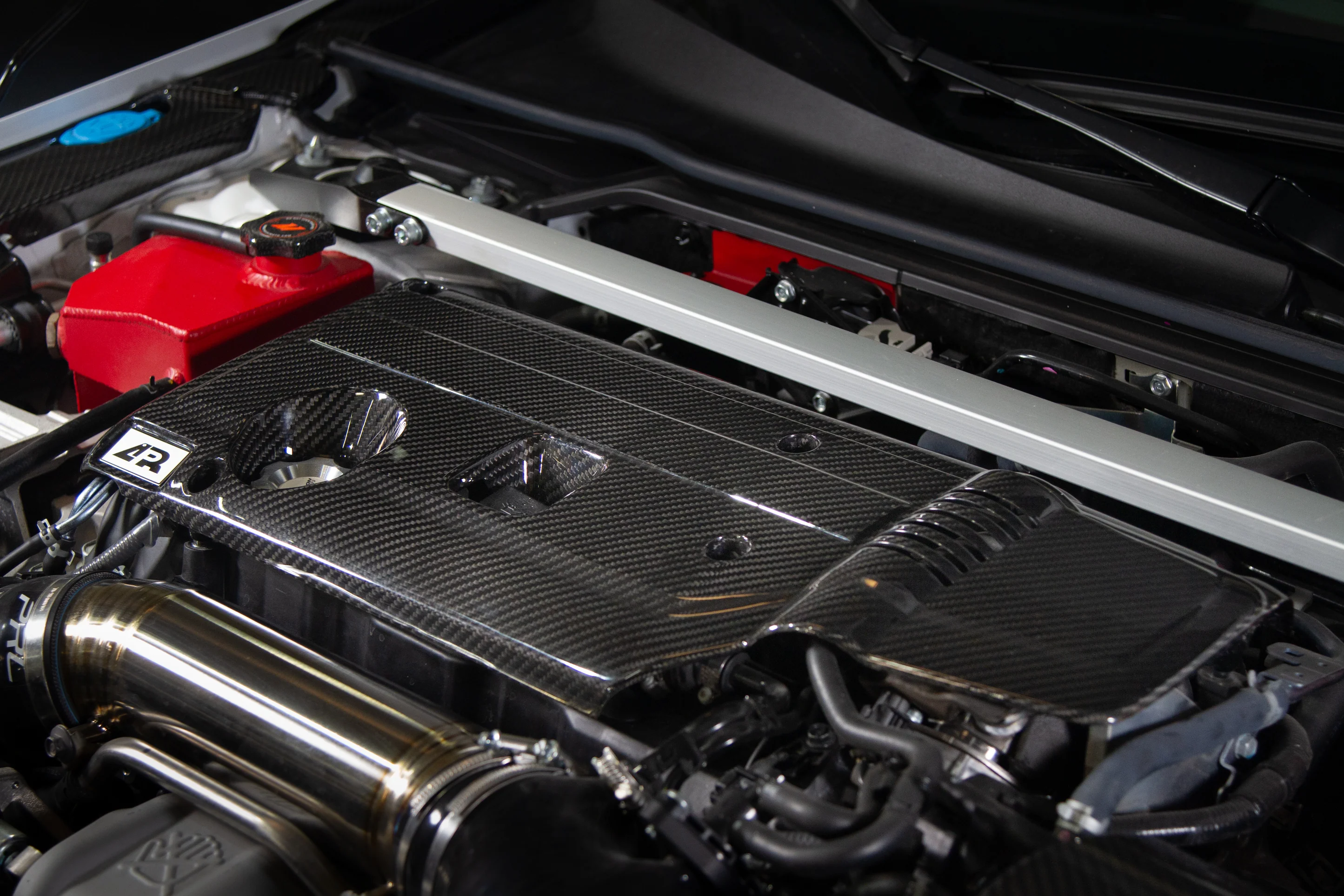 APR Performance Engine Cover (Carbon) – Honda Civic Type R FL5 (2023+) - Chicane Australia