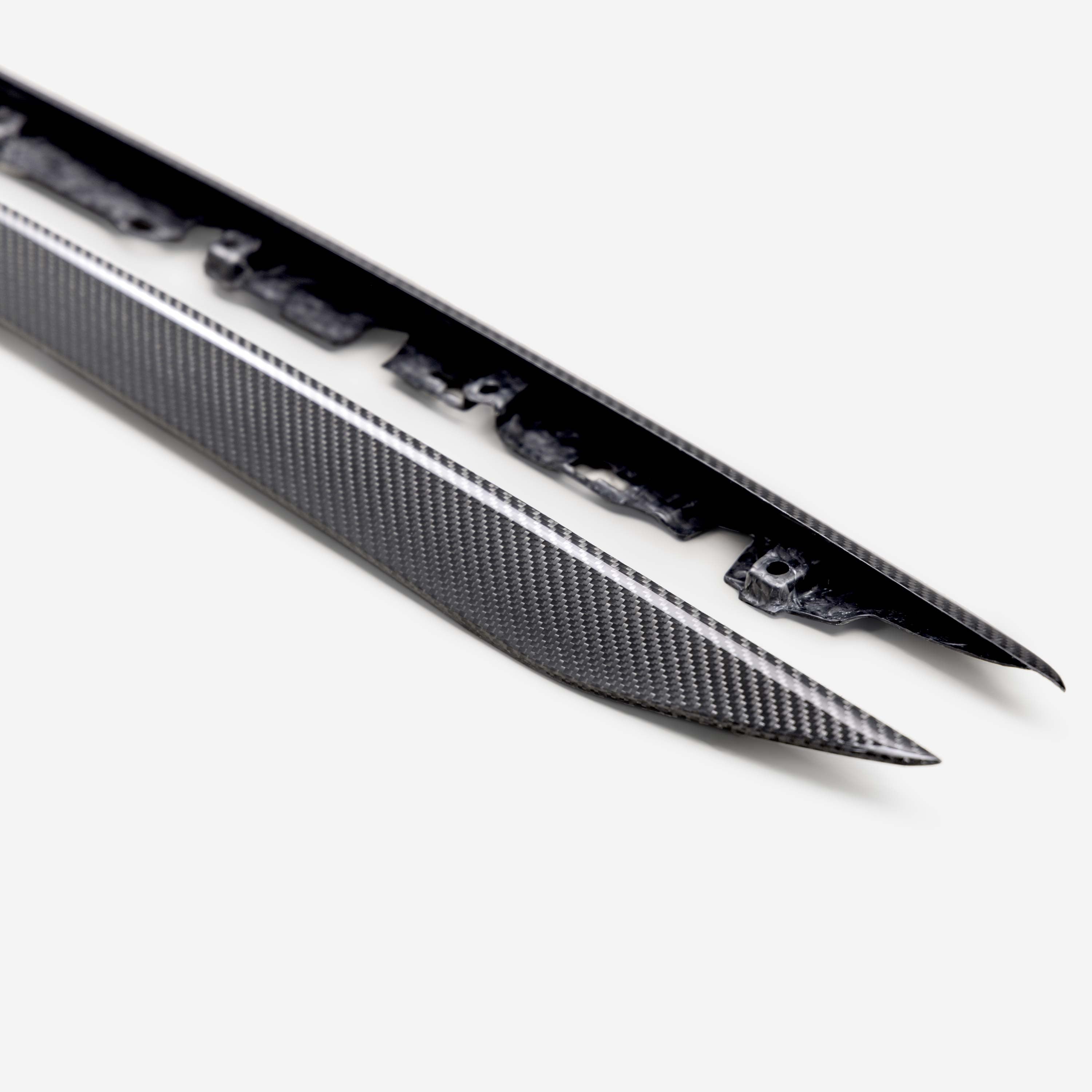 Seibon Carbon Fibre Rear Roof Trim – Nissan Z 23+