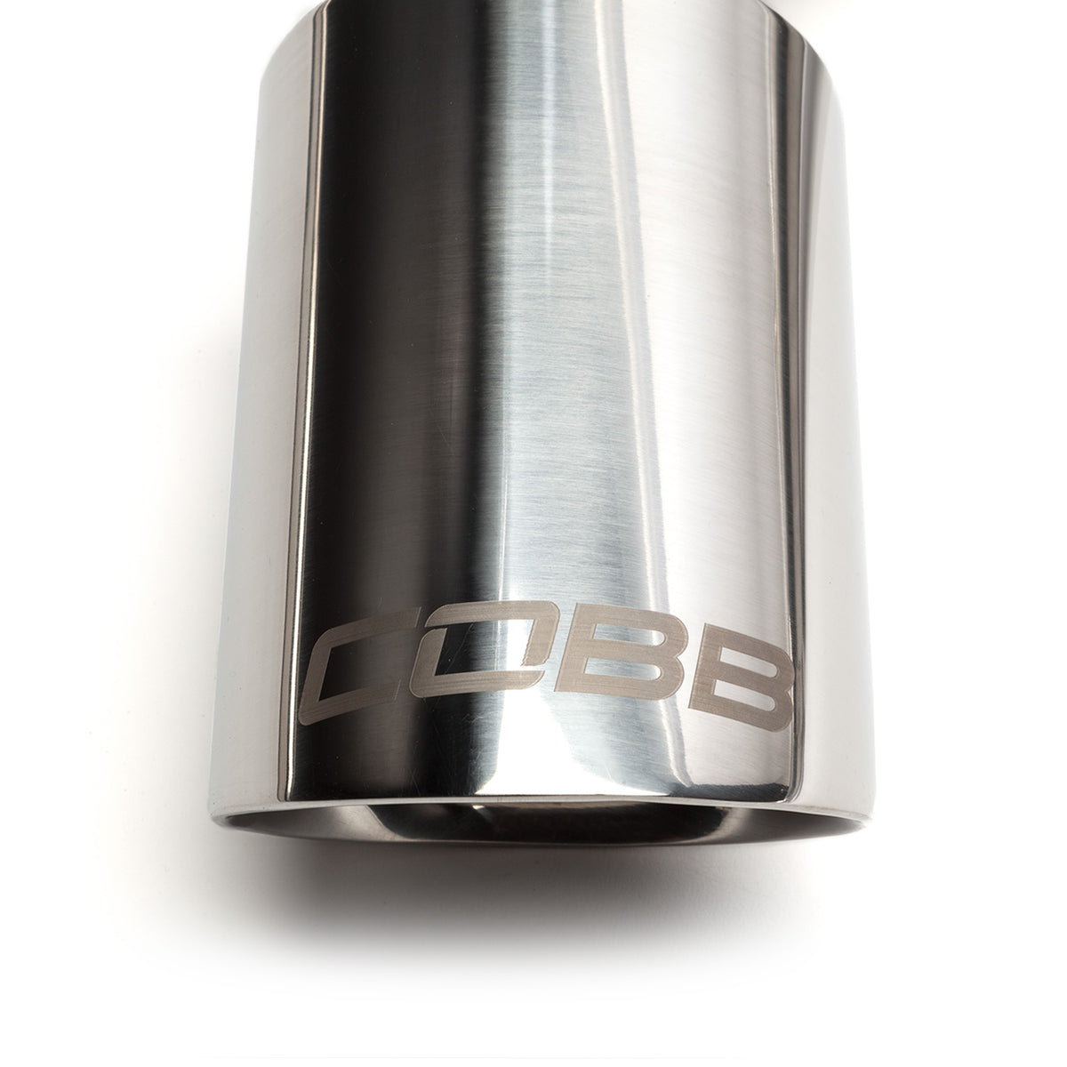 COBB cat-back exhaust – VW Golf GTI Mk7.5 – polished tip with COBB logo close-up