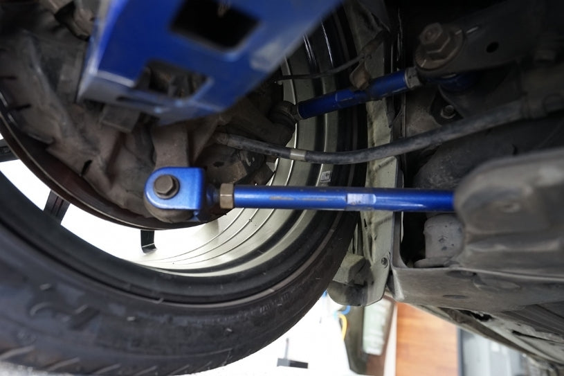 HARDRACE Rear Traction Rod - Lexus IS200 / IS300 (XE10) / GS (JZS160) / SC (Z40) / Toyota Aristo (JZS16x) - Hardened Rubber - Image 2