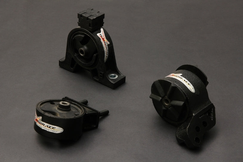 HARDRACE hardened engine mounts – Suzuki Solio – set of three black mounts on dark background