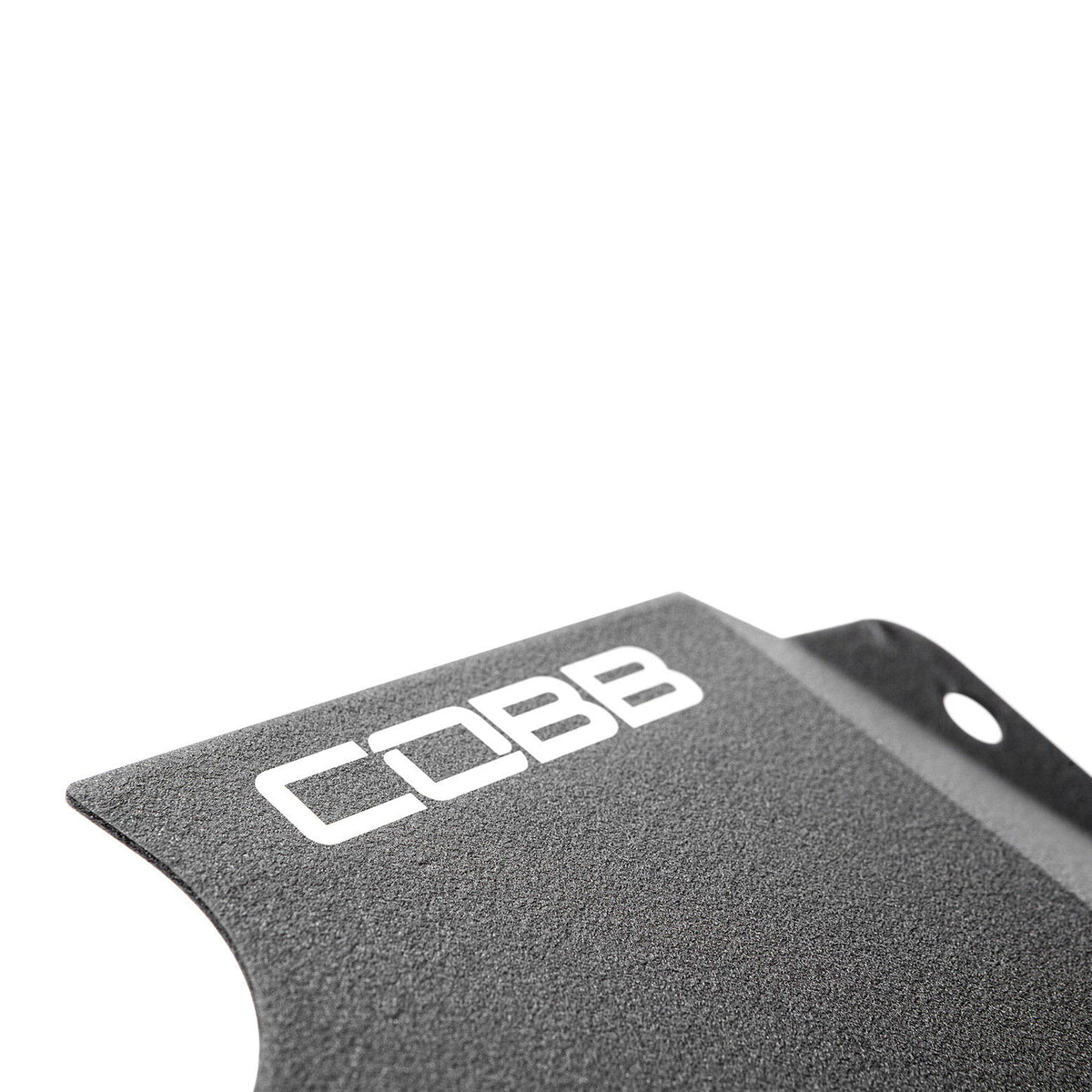 COBB aluminium radiator shroud – Subaru WRX/STI VA – COBB logo close-up