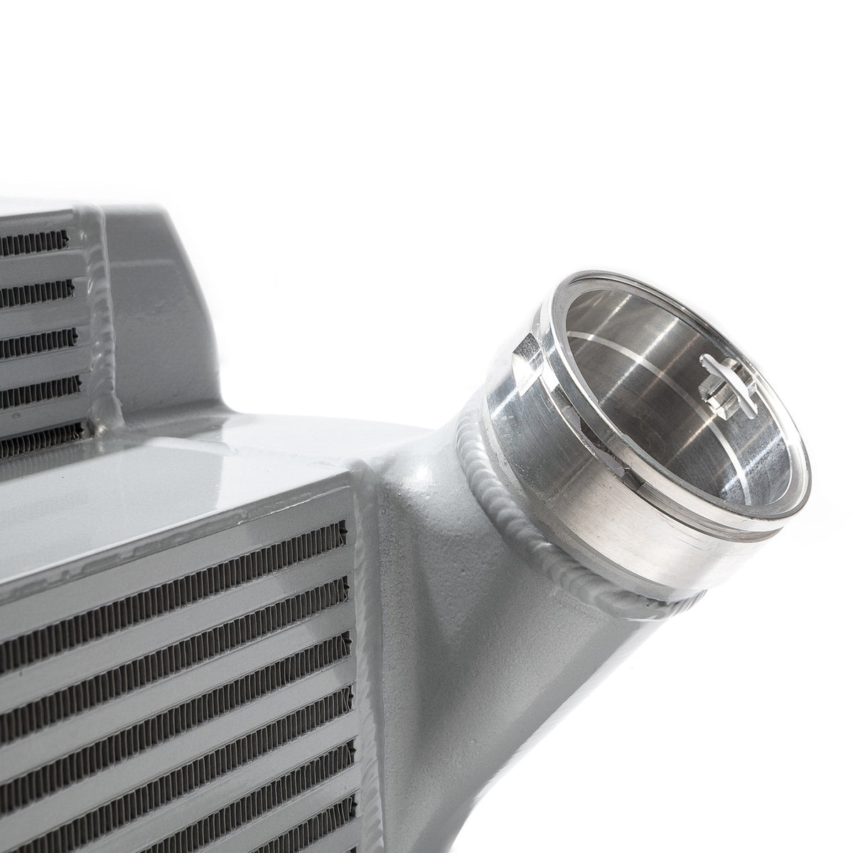COBB CSF stepped core intercooler – BMW N54/N55 – silver end tank and quick-connect outlet