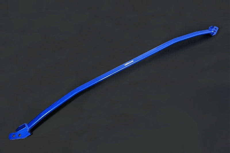 HARDRACE rear subframe brace – Nissan Kicks (P15) – blue brace on dark background - Hardrace