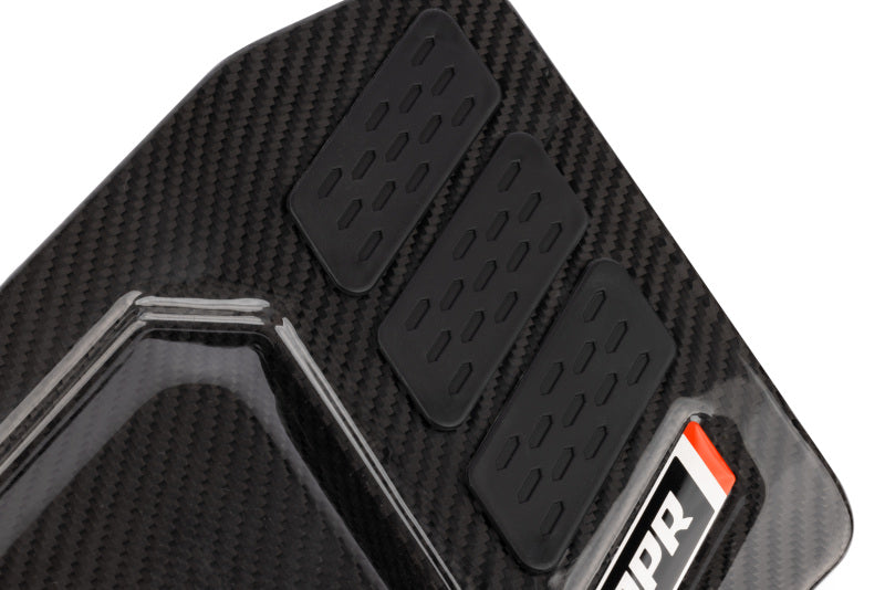 APR Intake Port Covers - Audi S3 (8Y) / Volkswagen Golf R/GTI (CD) - Carbon - Image 2