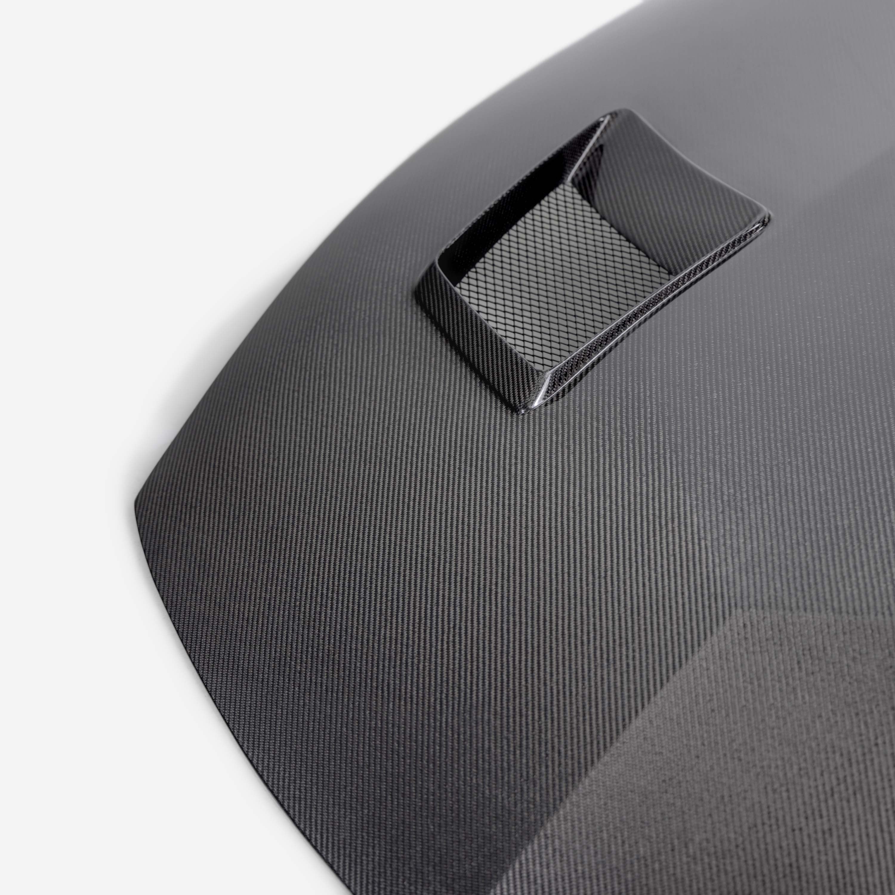 Seibon GT-Style Carbon Fibre Bonnet – Nissan Z 23+