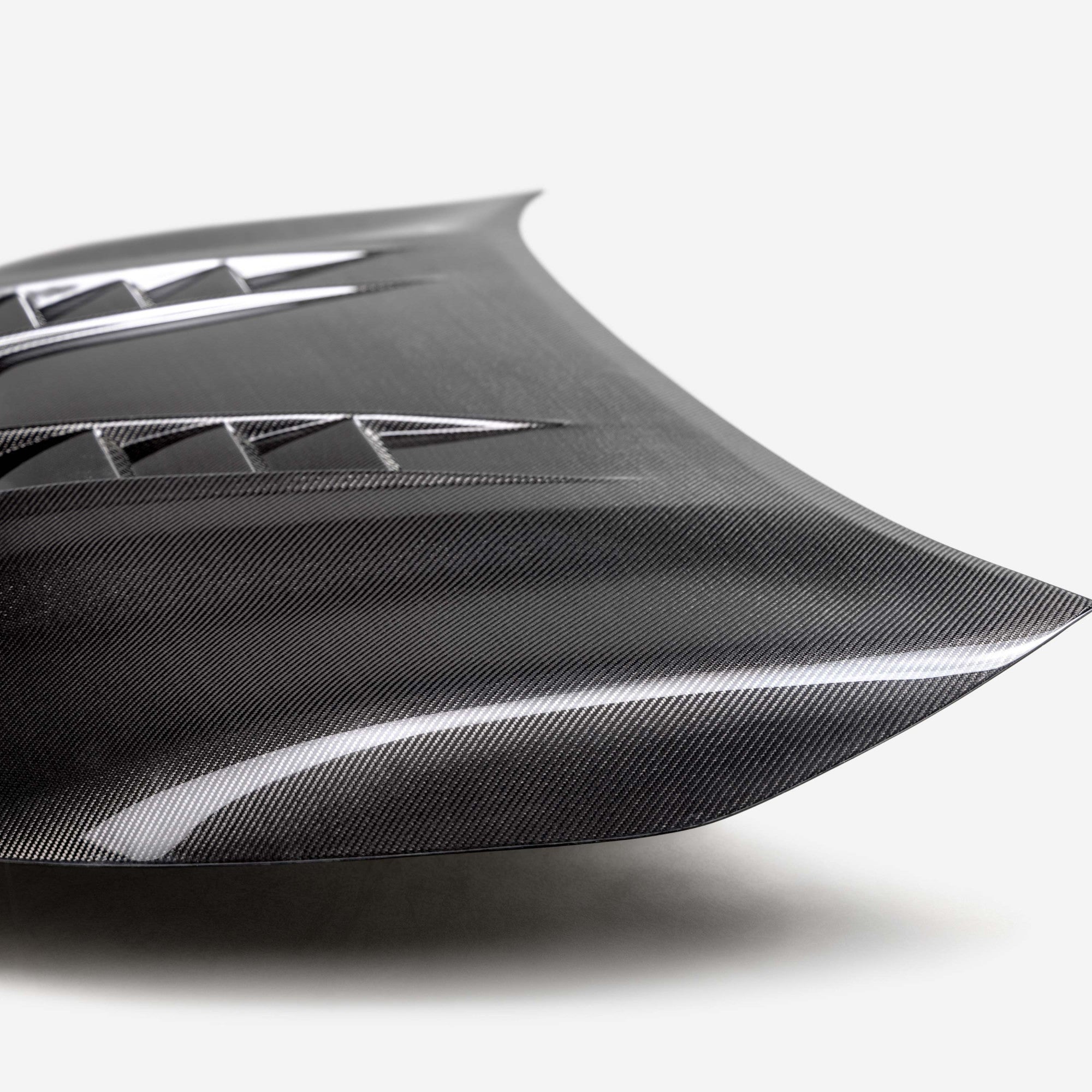 Seibon TV-Style Double-Sided Carbon Fibre Bonnet – Toyota GR Corolla 23+