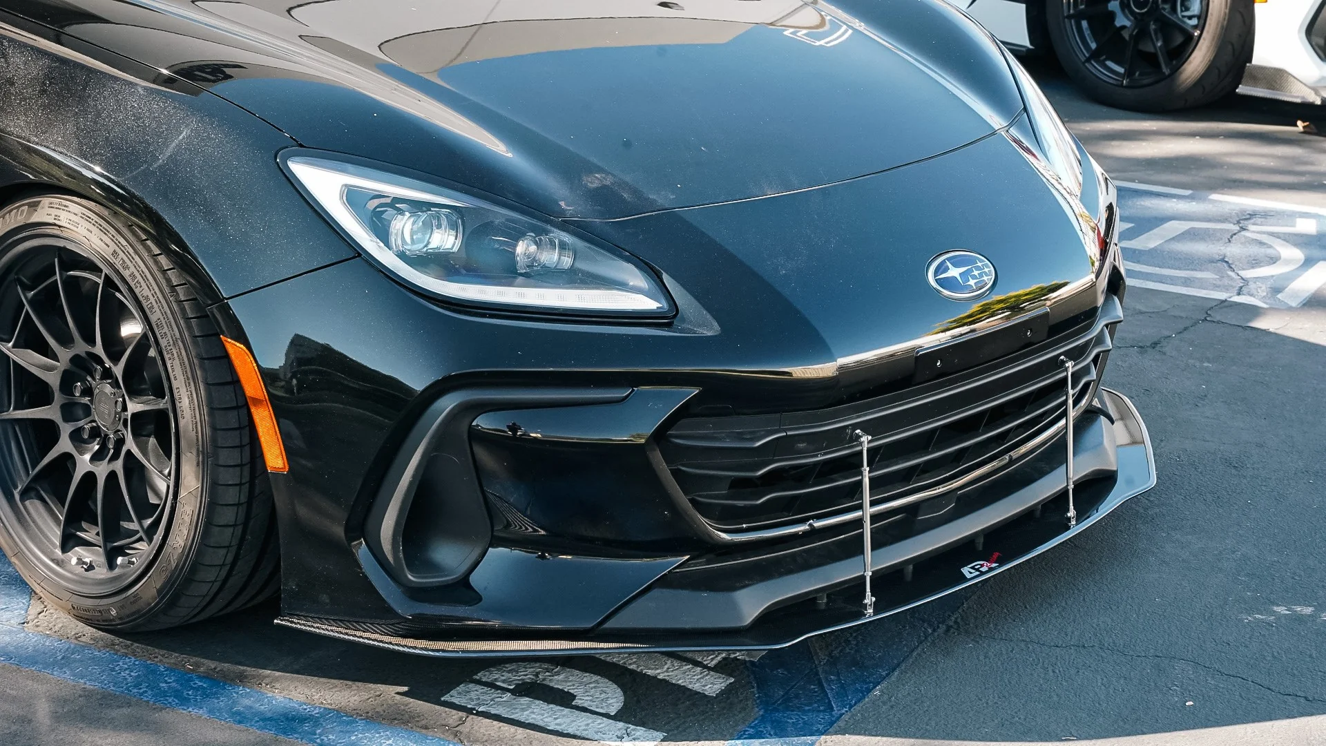 APR Carbon Wind Splitter with Rods – Subaru BRZ 2022+ - Chicane Australia