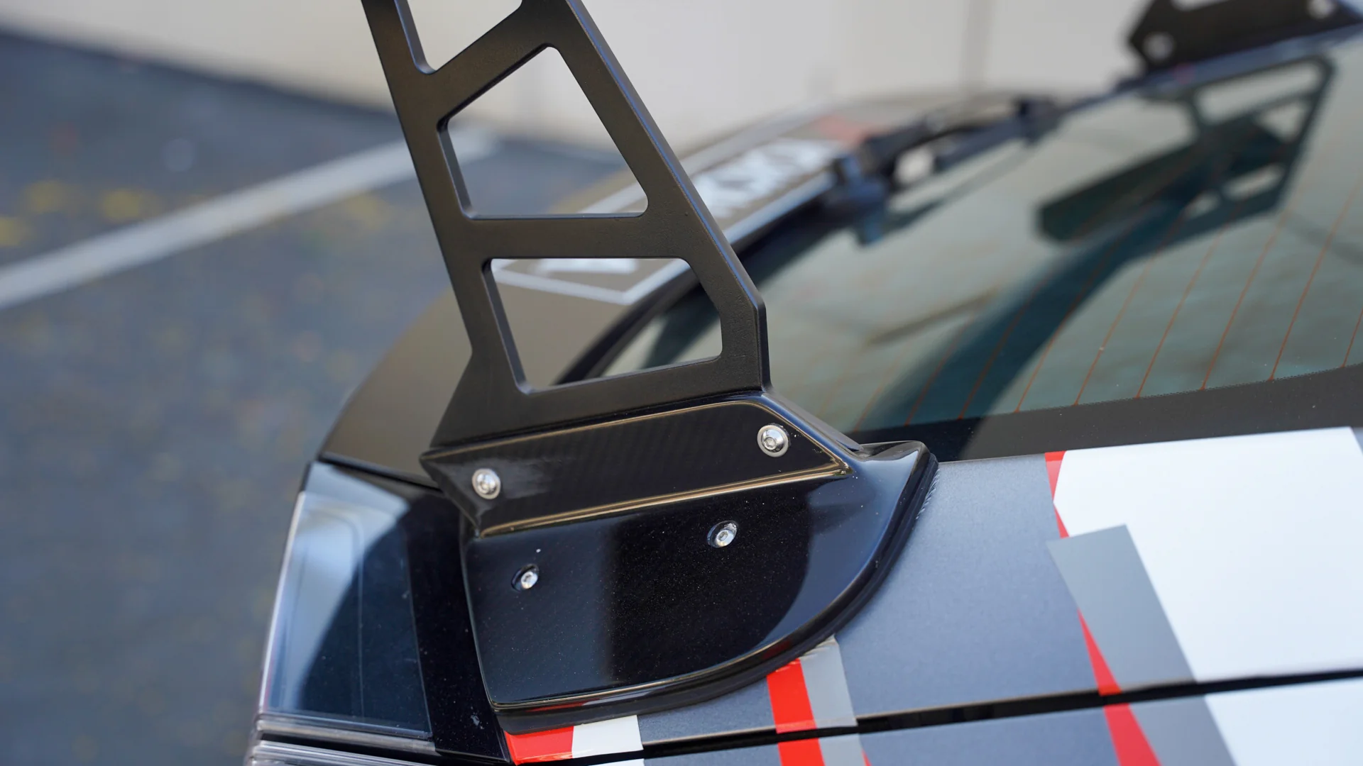 APR Performance GT-250 Swan Neck Wing (Carbon) – Honda Civic Type R FK8 (2017–2021) - Chicane Australia