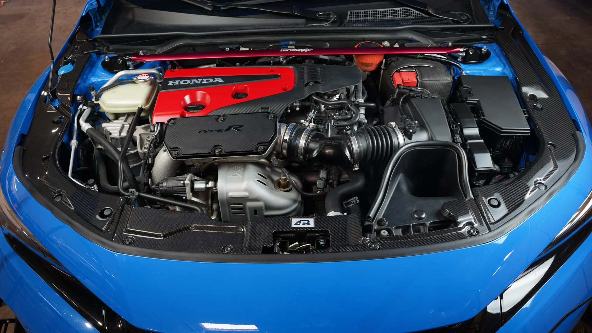 APR Performance Radiator Cooling Plates (Carbon) – Honda Civic Type R FL5 (2023+) - Chicane Australia