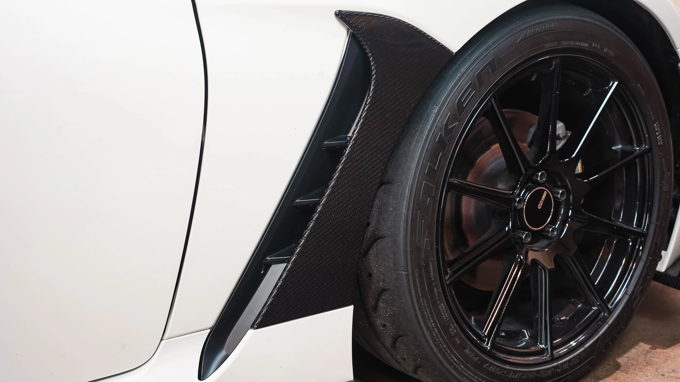 APR Fender Cover (Carbon) – Toyota GR86 / Subaru BRZ (2022+) - Chicane Australia