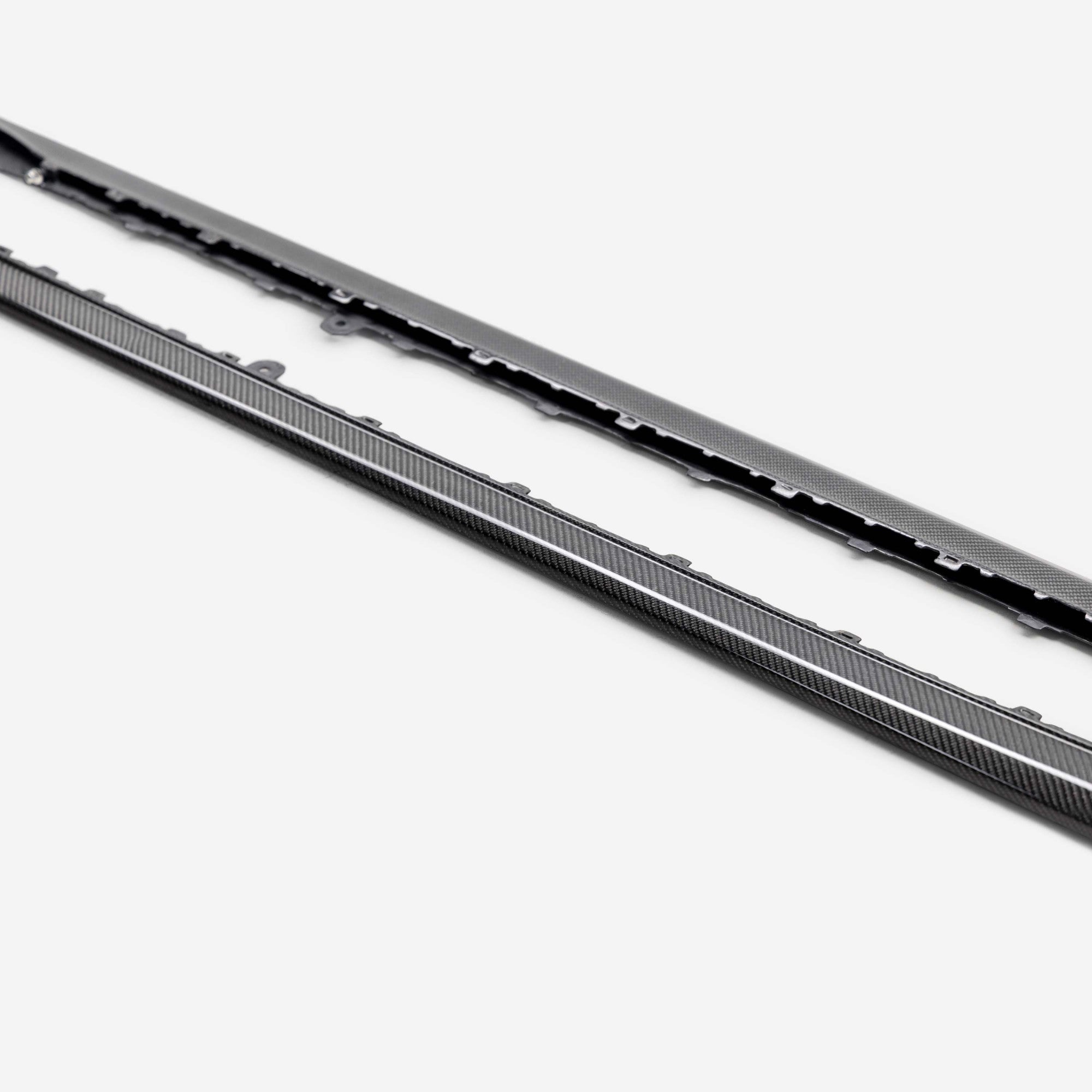 Seibon MB-Style Carbon Fibre Side Skirts – Honda Civic Type R (FL5) 23+