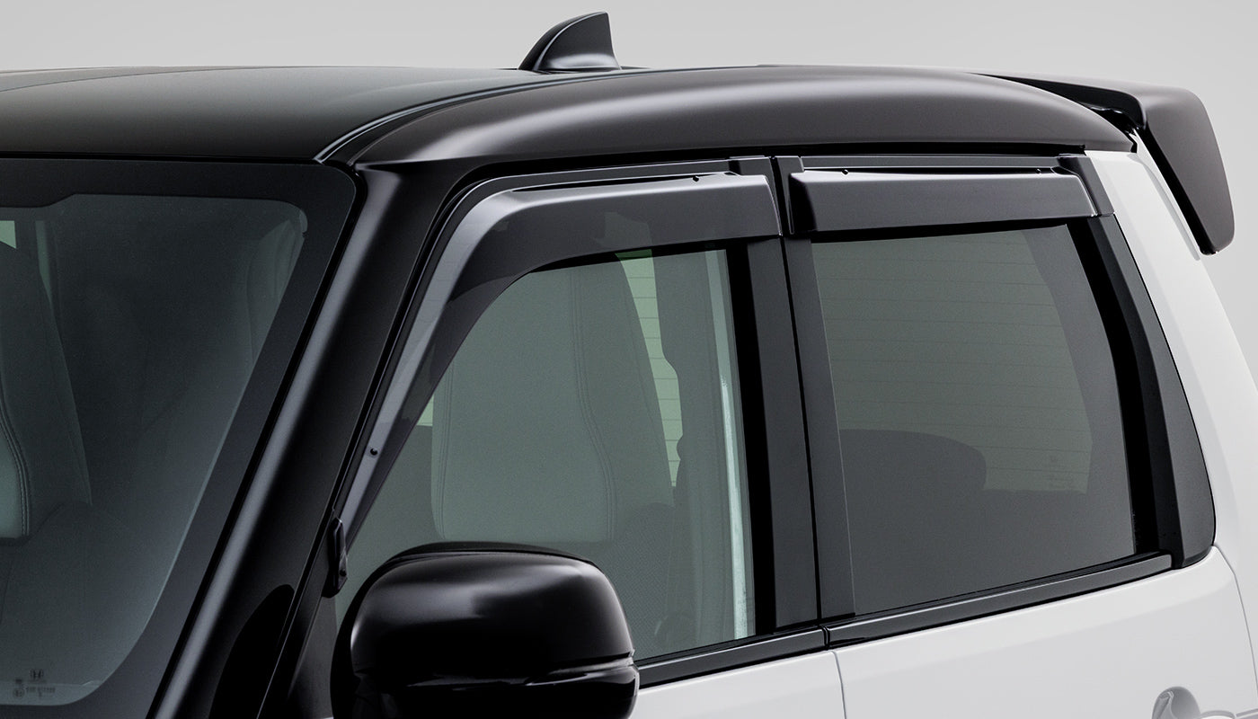 Honda Access door visors fitted to the Honda Super-ONE