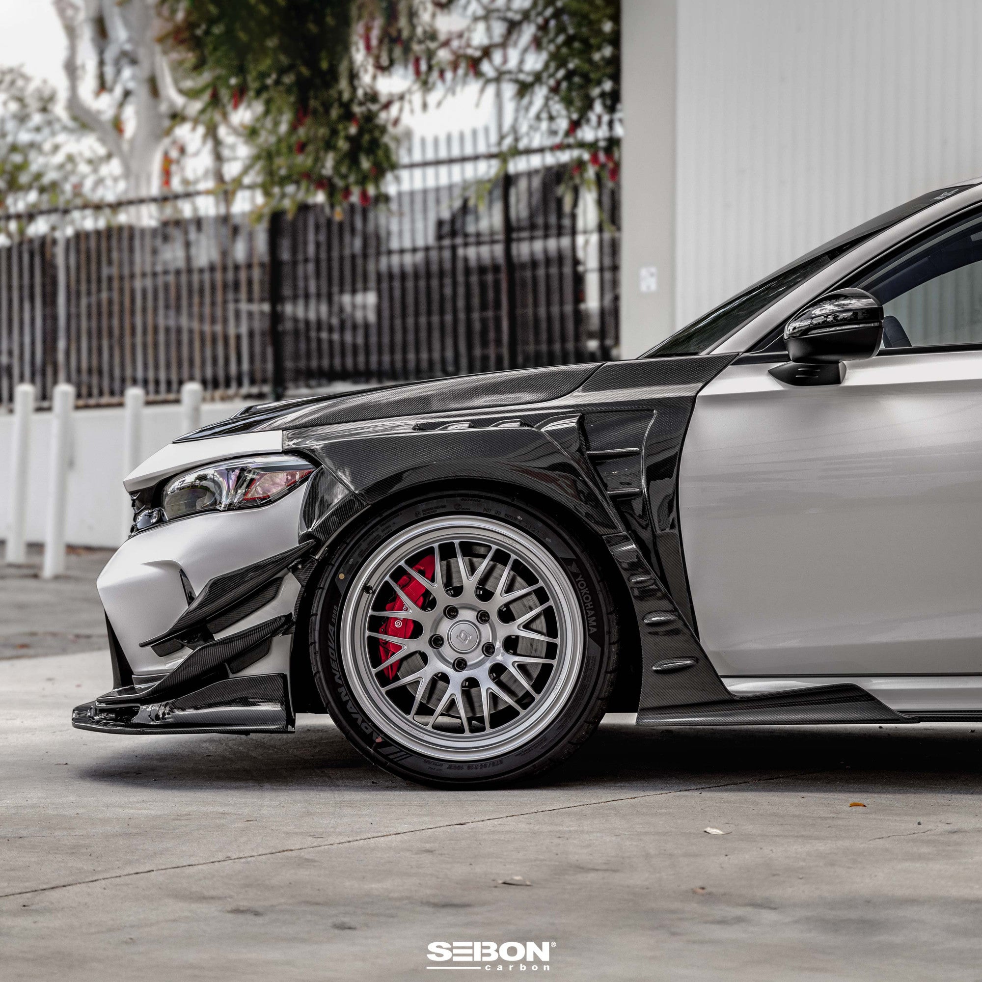 Seibon MB-Style Carbon Fibre Front Side Skirt Extensions – Honda Civic Type R (FL5) 23+