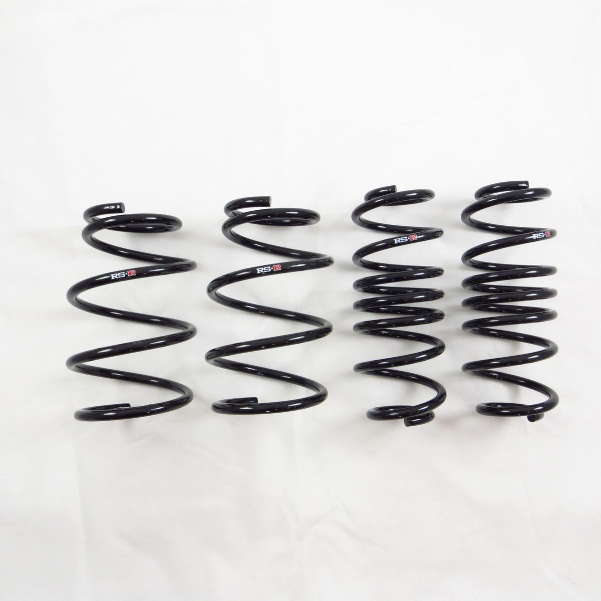 RS-R Super Down Lowering Springs - Toyota Prius v (ZVW40)
